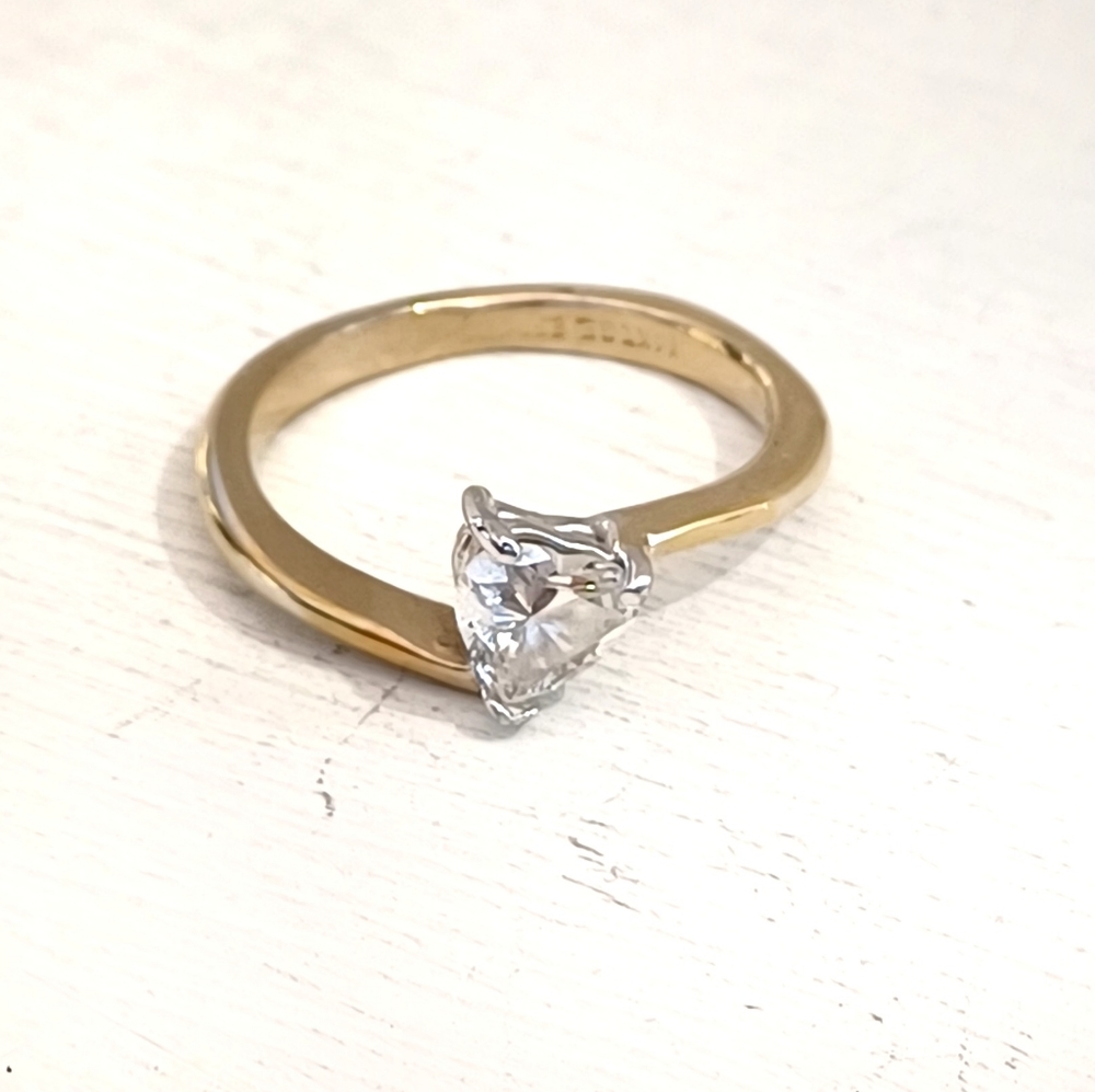 14K GE ESPO (Joseph Esposito) Heart Shape CZ Stone Gold Ring - Picture 3 of 8